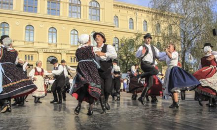 Începe Festivalul Internațional de Dansuri Populare din Seghedin