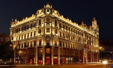 În ianuarie își închide porțile un hotel celebru din centrul Budapestei