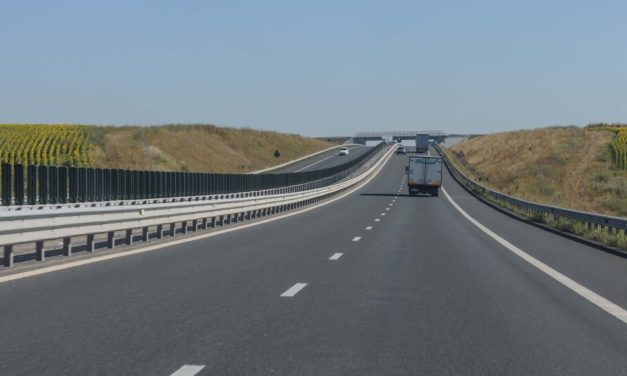 Românii vor ajunge mai ușor în Slovacia! O finanţare UE imensă contribuie la extinderea autostrăzii M30 din Ungaria