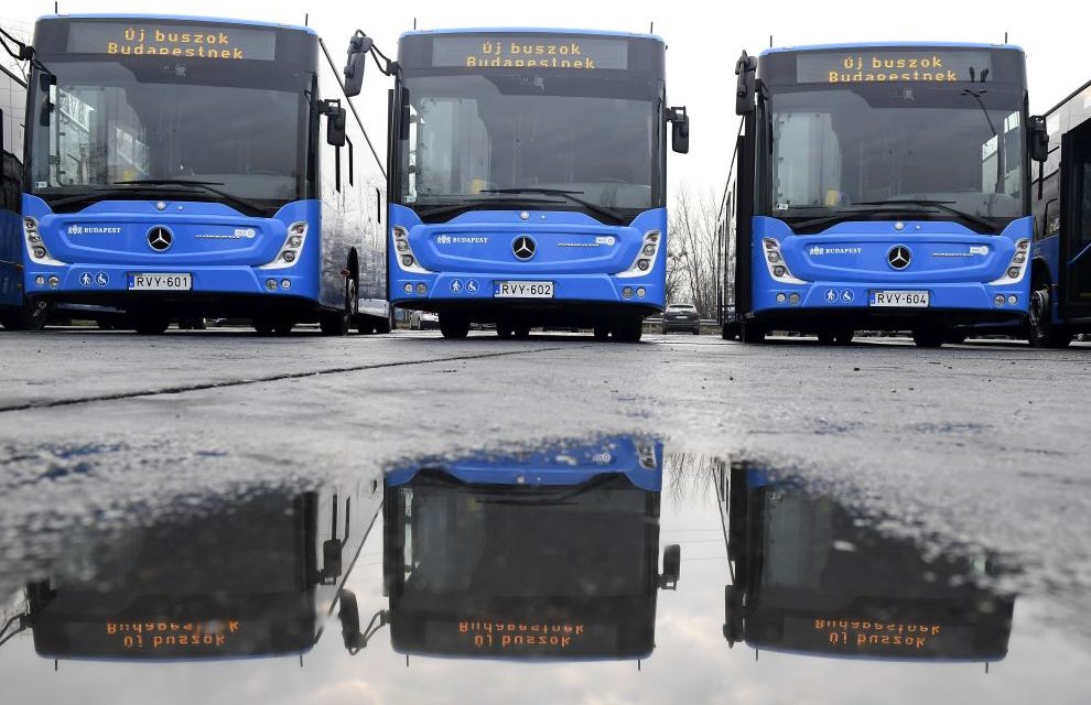 Turiștii din Budapesta pot circula cu autobuze noi Mercedes-Benz Conecto Next Generation