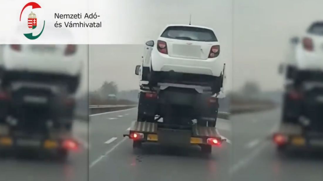 Autovehicul înmatriculat în România, surprins pe autostrada M5 din Ungaria cu o suprasarcină semnificativă