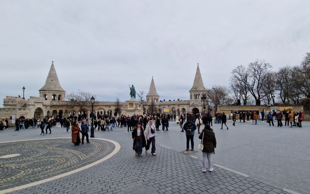 13 zboruri săptămânale vor conecta Budapesta cu patru oraşe chineze