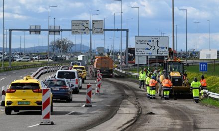 FOTO – Se lucrează pe drumul spre Aeroportul Internațional „Liszt Ferenc” din Budapesta